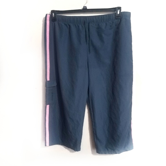 Workout capris - Picture 2 of 6